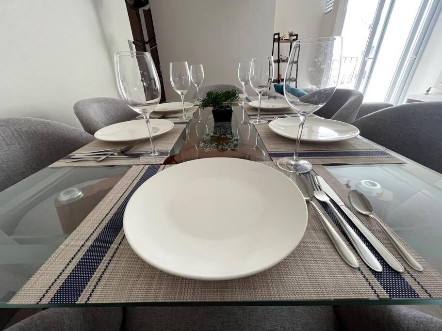 Luxury Apartment In Miraflores With Rooftop Pool Λίμα Εξωτερικό φωτογραφία