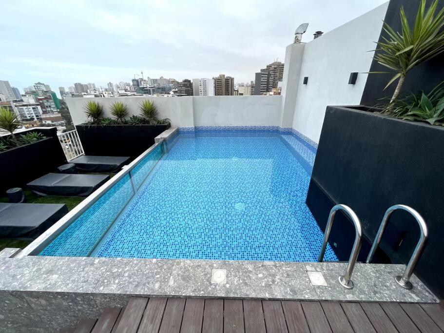 Luxury Apartment In Miraflores With Rooftop Pool Λίμα Εξωτερικό φωτογραφία