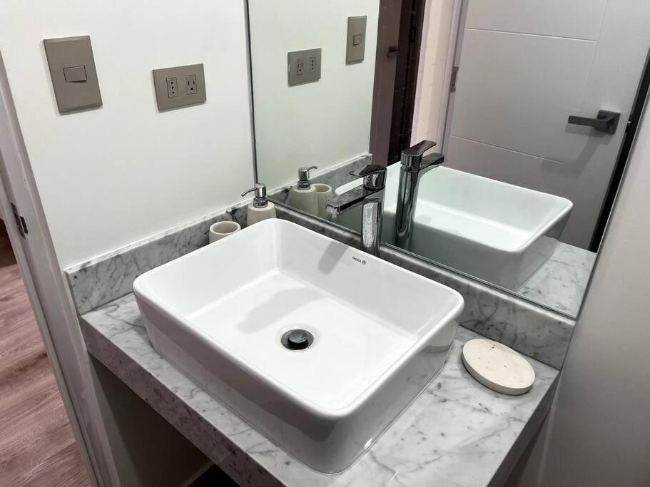 Luxury Apartment In Miraflores With Rooftop Pool Λίμα Εξωτερικό φωτογραφία