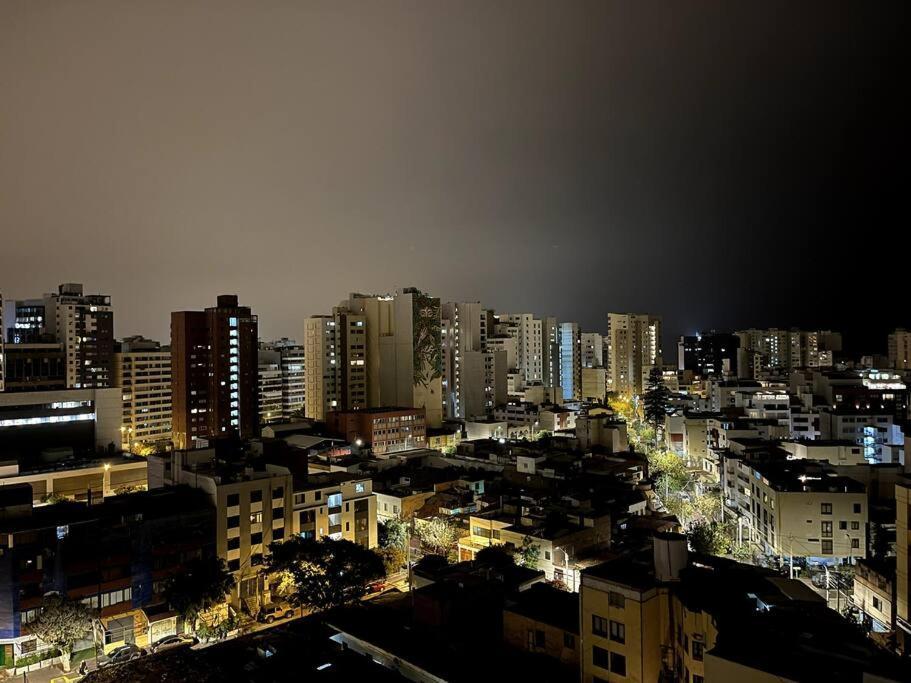 Luxury Apartment In Miraflores With Rooftop Pool Λίμα Εξωτερικό φωτογραφία
