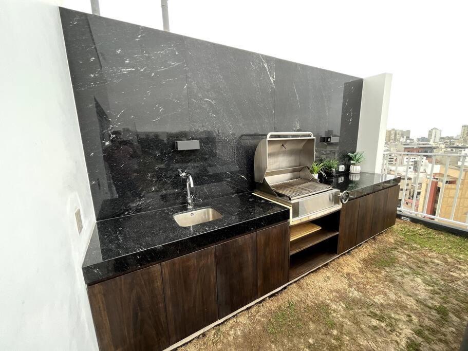 Luxury Apartment In Miraflores With Rooftop Pool Λίμα Εξωτερικό φωτογραφία